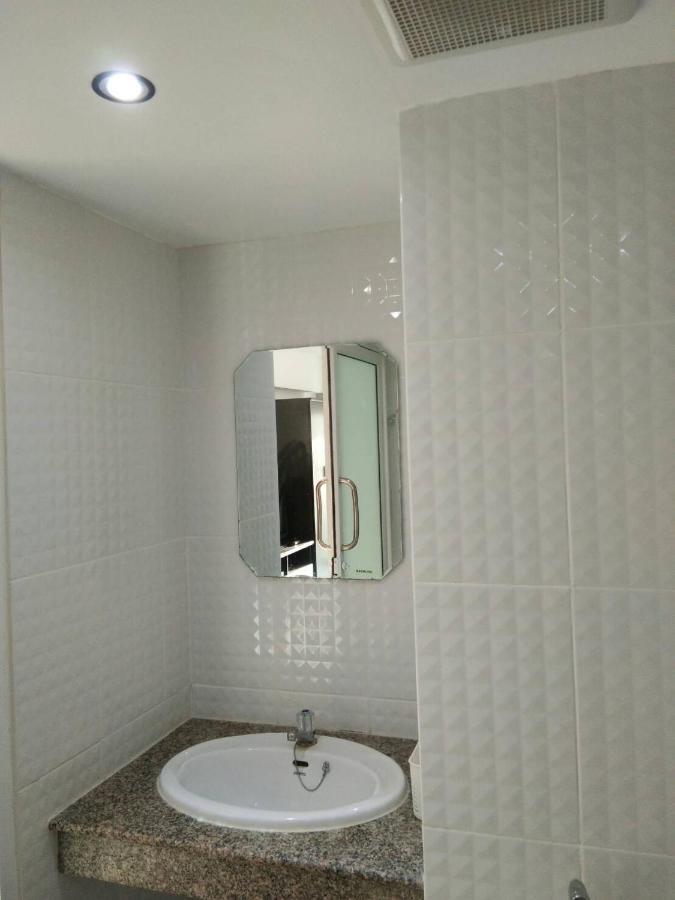 Condo Minium Patong Phuket ภายนอก รูปภาพ